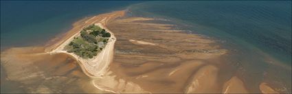 Round Island - Great Sandy Strait - Fraser Island - QLD (PBH4 00 17983)